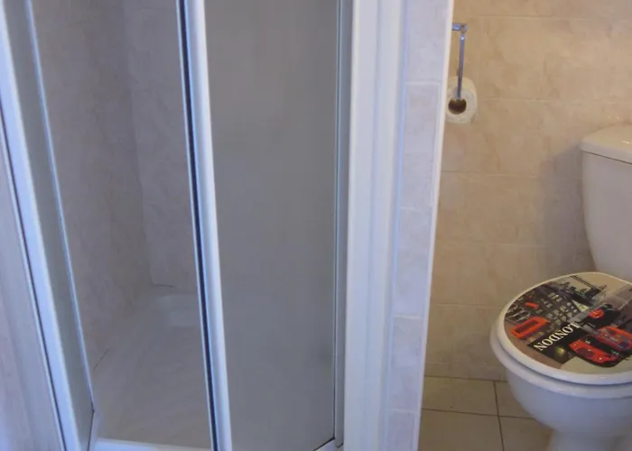 Douillet Place Paoli