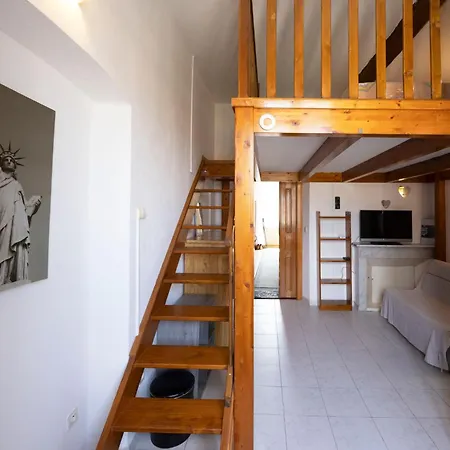 Douillet Place Paoli Apartment *